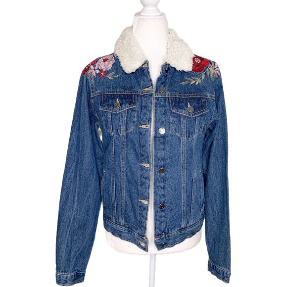 Love Tree Flora Embroidered Denim Jacket Small NWT - Picture 14 of 14
